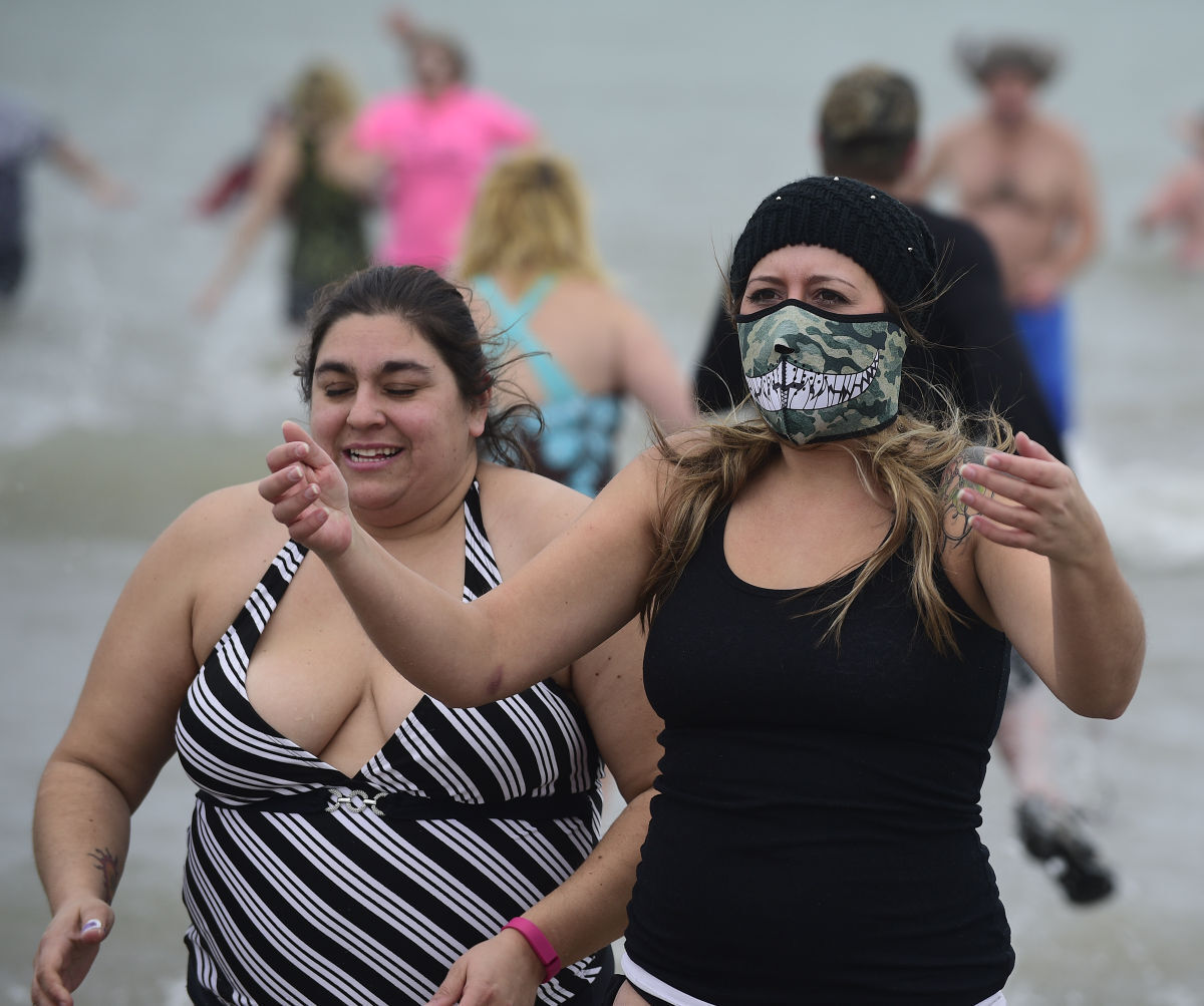 Splash and Dash Polar Plunge, 2015